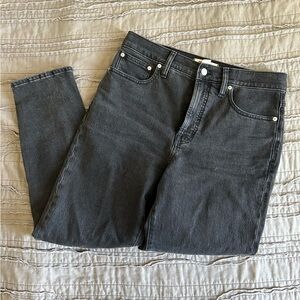 LIKE NEW Madewell The Perfect Vintage Jean Charcoal High Waist Straight Size 28